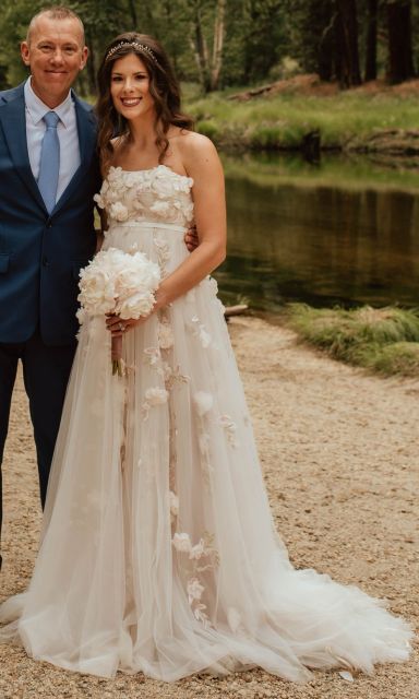 BHLDN Wtoo Tippi Wedding Gown - Elegant Lace Bridal Dress for Bride, Perfect for Beach, Garden & Outdoor Ceremonies