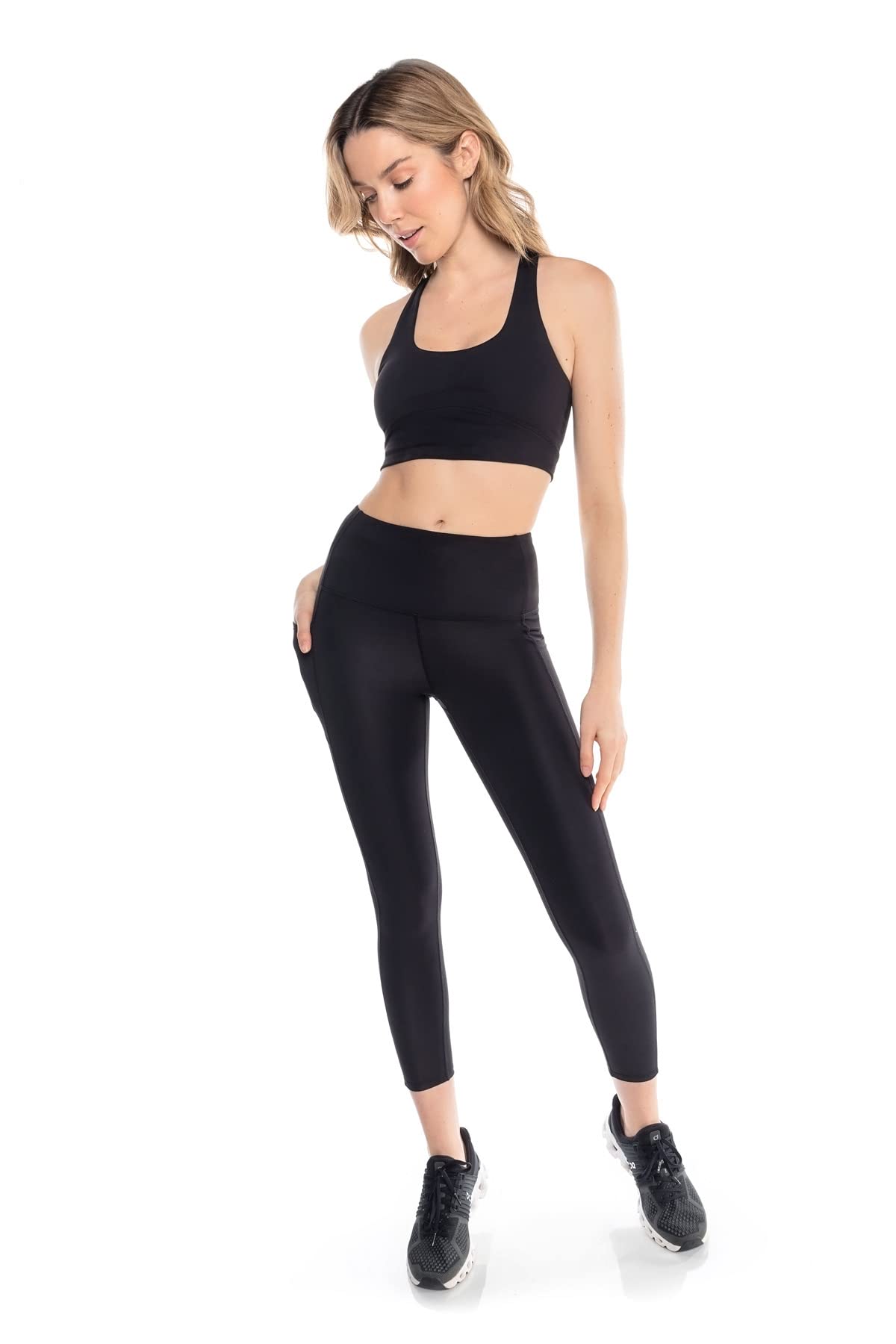 Kyodan Women's Scoop Neck Racerback Tank Top with Built-in Bra - Comfortable Workout & Yoga Top for Active Lifestyles