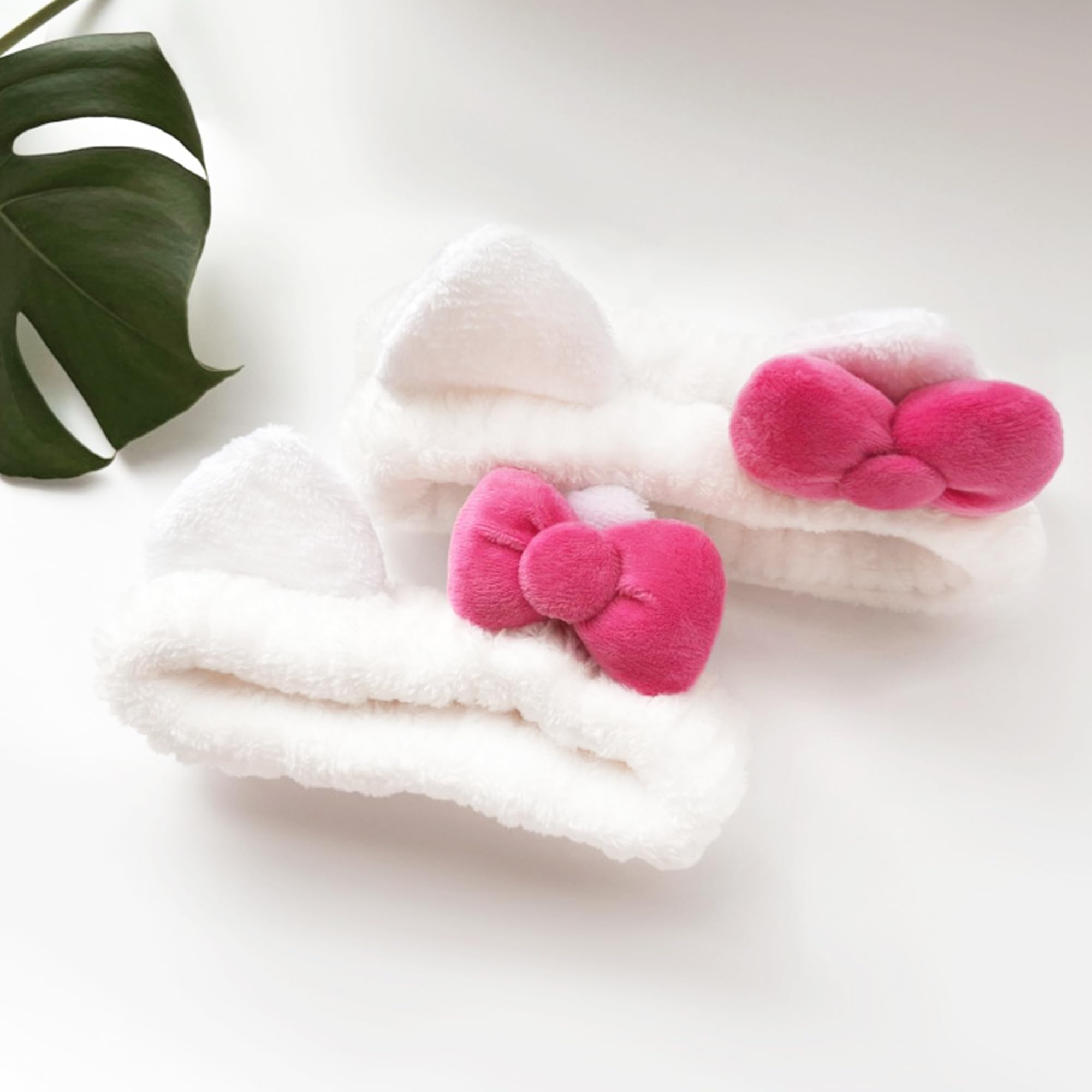 Bow Skincare Headband & Wristband Set - Soft White Face Washing Headband & Wrist Bands for Makeup, Spa, Beauty Care | Perfect for Skincare Routine, Shower & At-Home Facial Treatments