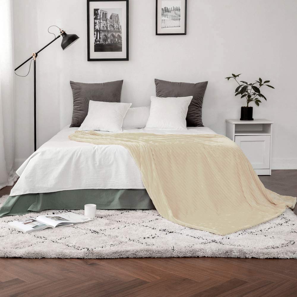 MIULEE Soft Fleece Throw Blanket - Striped Fuzzy Flannel Blanket for Couch, Bed & Sofa - Warm Cozy Twin Size 60x80 Inches - Perfect for Winter Nights, Movie Time & Boho Home Decor