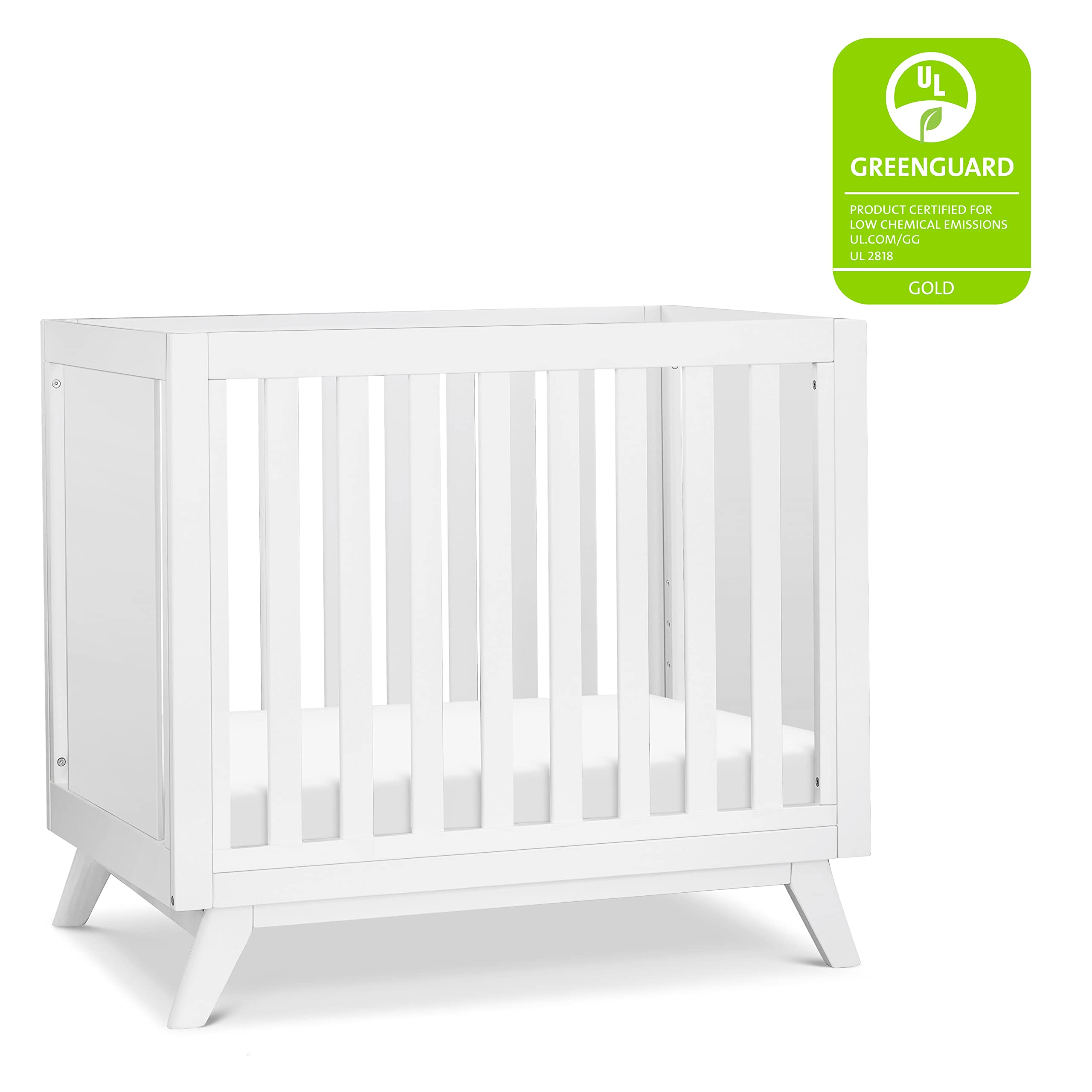 DaVinci Otto 3-in-1 Convertible Mini Crib with 4