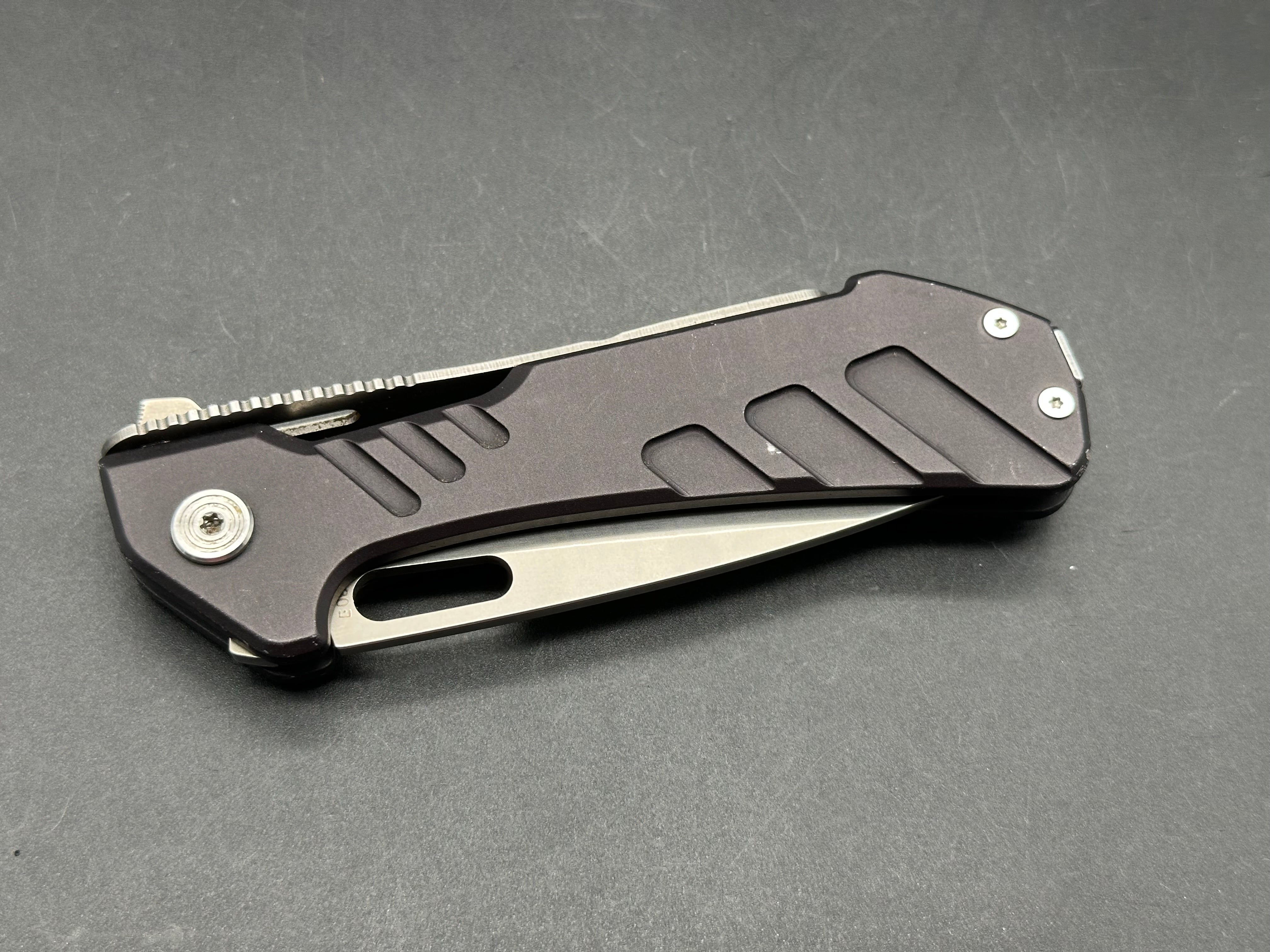 Buck 830 Marksman Folding Knife - 154CM Stainless Steel Blade with Aluminum Scales - Ideal for Hunting, Camping & Outdoor Adventures