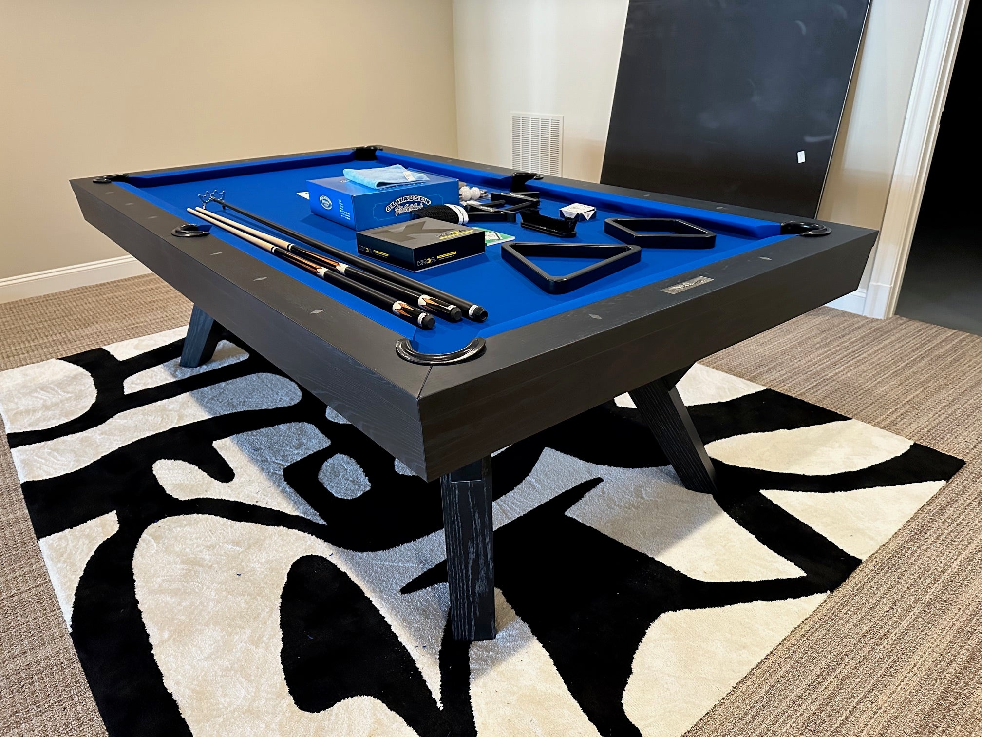 Premium Presidential Tyler Pool Table - Professional 8-Foot Billiard Table for Home Game Rooms & Bars | Perfect for Entertaining & Recreation