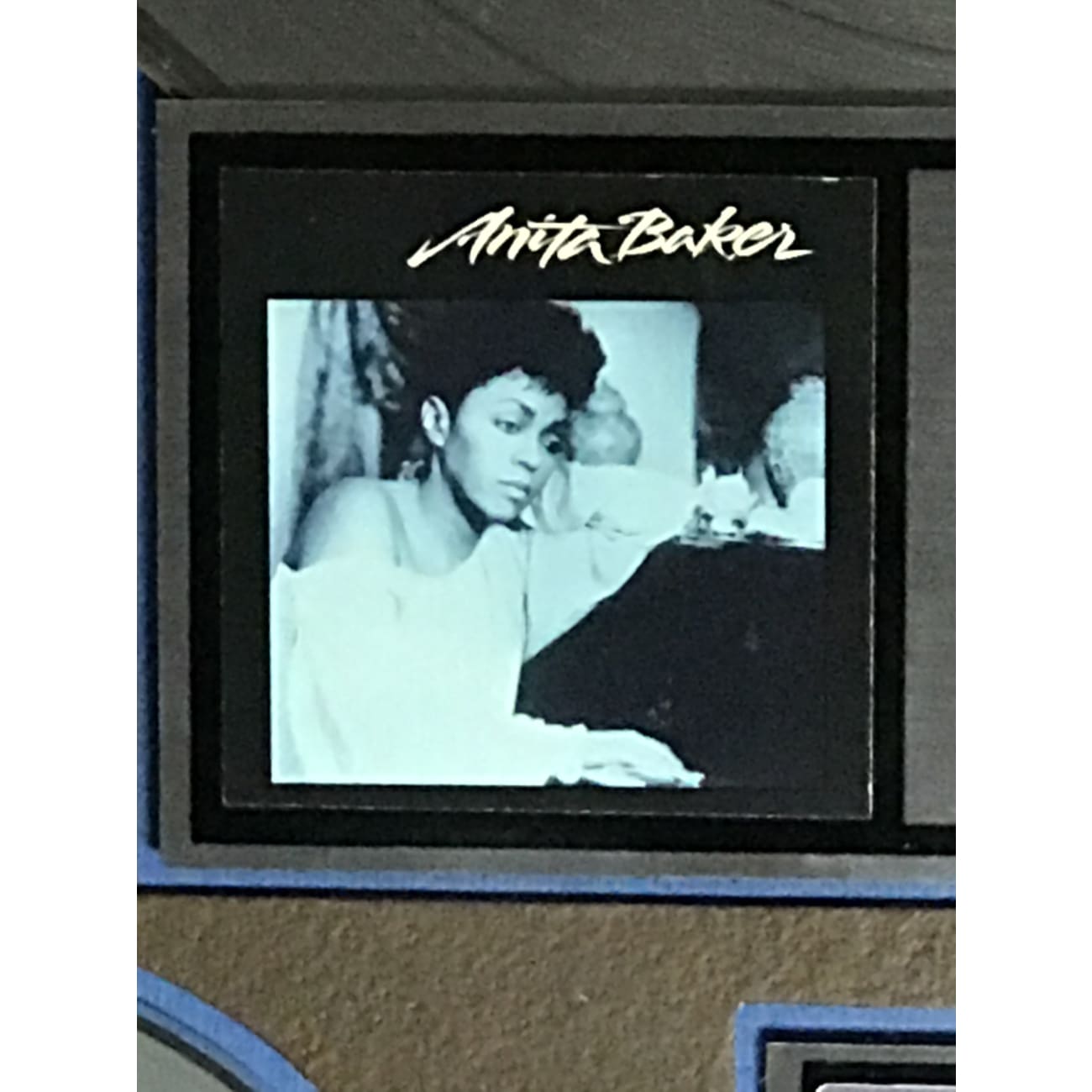Anita Baker RIAA Platinum Album Award - Official Music Composition Award for Best R&B & Soul Albums - Perfect for Music Collectors, Fans & Display in Studios