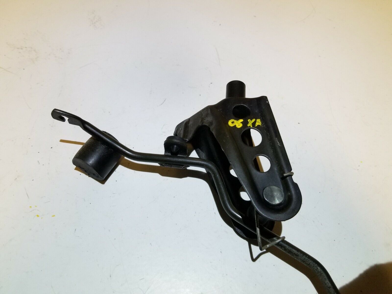 04 05 06 Scion XA OEM Accelerator Gas Pedal - Replacement for Smooth Acceleration - Perfect for Daily Commuting & Performance Driving