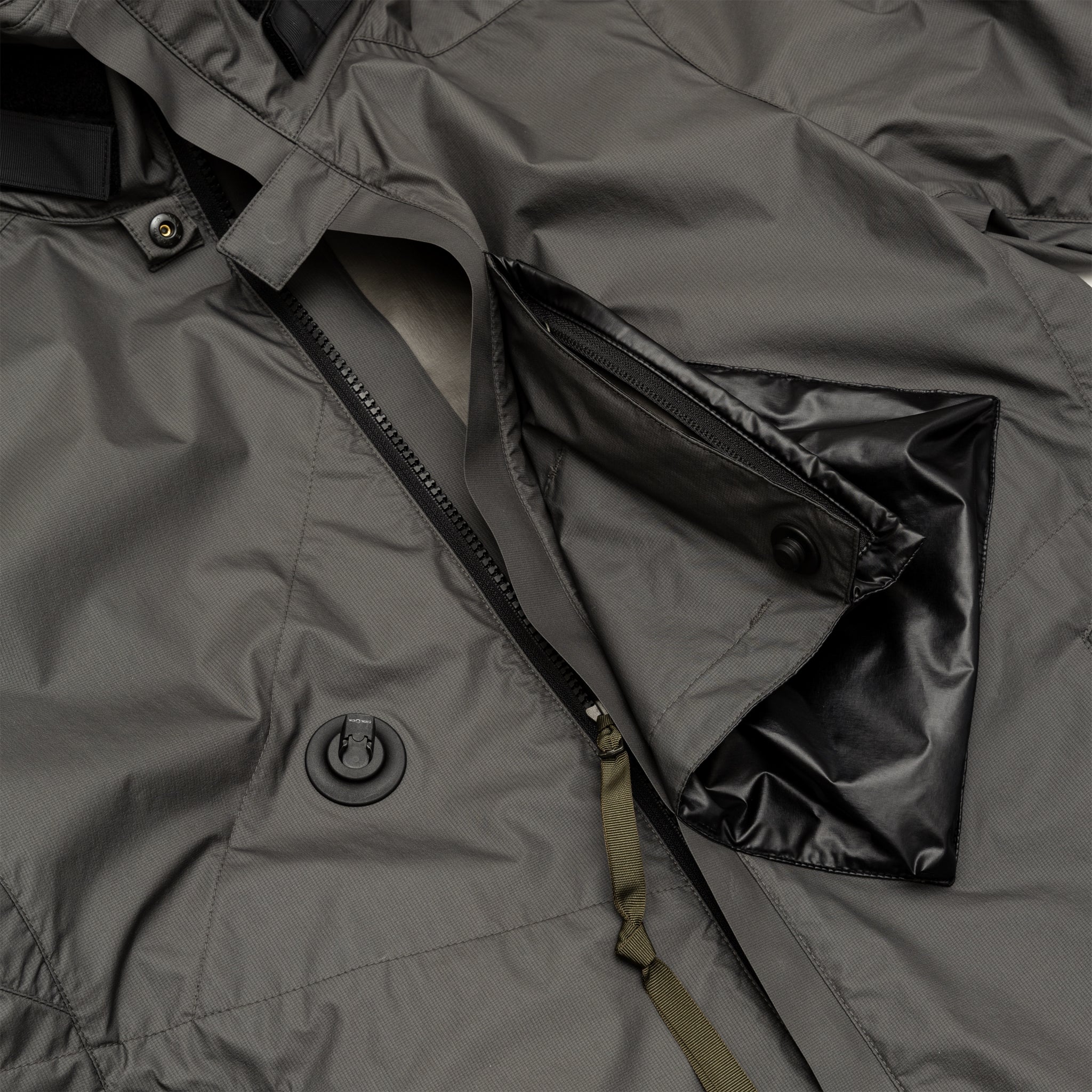 J36 WS Windstopper® Interops Jacket - Lightweight Windproof & Water-Resistant Outdoor Jacket for Hiking, Running & Cycling
