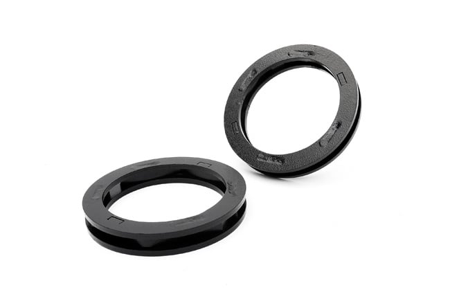 0.75 Inch Leveling Kit for Jeep Grand Cherokee WJ 2WD/4WD (1999-2004) - Heavy Duty 1060 Steel Suspension Lift - Perfect for Off-Roading & Improved Ground Clearance