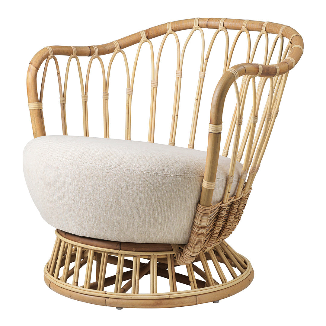 Grace Lounge Chair - Modern Accent Chair for Living Room, Bedroom & Office - Comfortable Upholstered Armchair with Wooden Legs - Perfect for Relaxing, Reading & Decorating Your Home