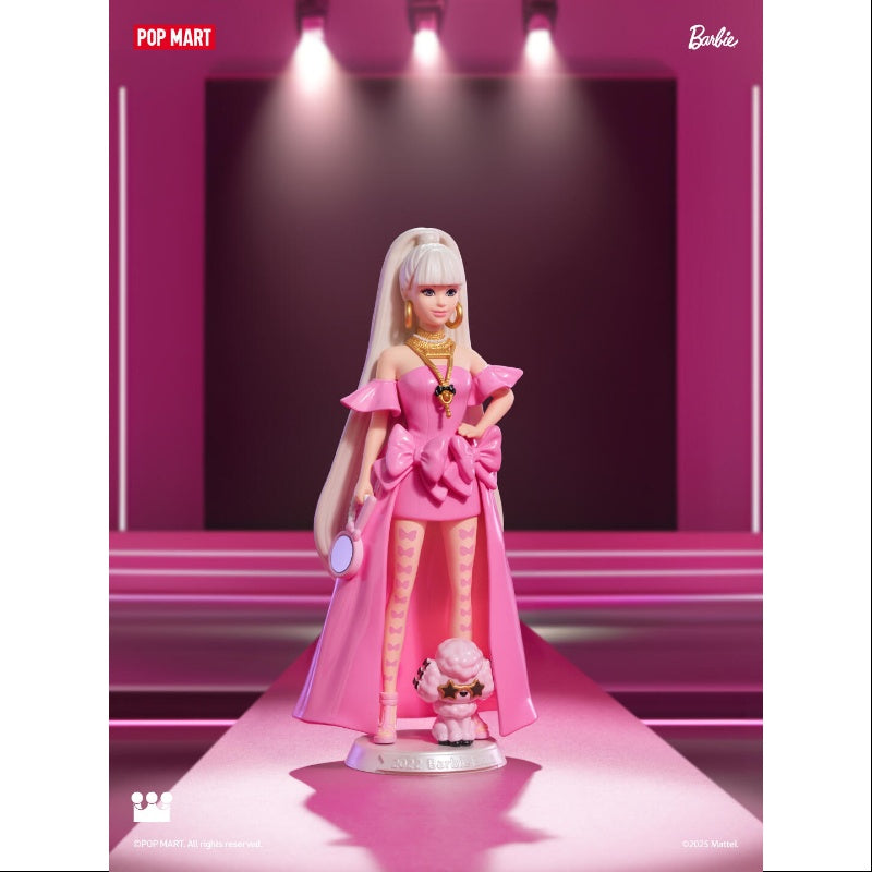 Barbie Extra Style Icon Series 2022 - Fashion Doll with Trendy Outfits & Accessories | Perfect for Collectors, Gifts & Playtime Scenes