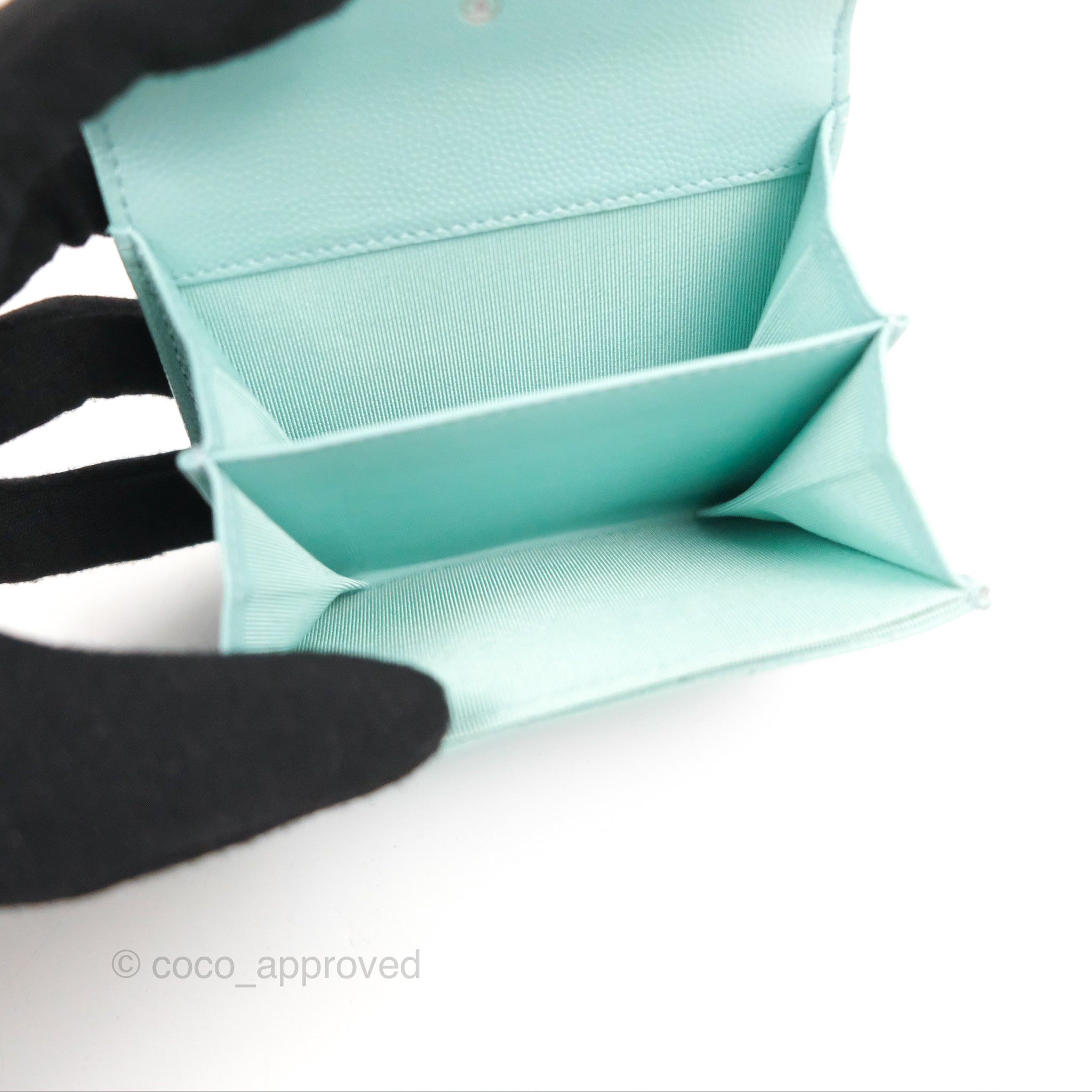 Chanel Classic Flap Coin Purse in Tiffany Blue Caviar Leather with Silver Hardware - Perfect for Everyday Use & Luxury Gift Giving