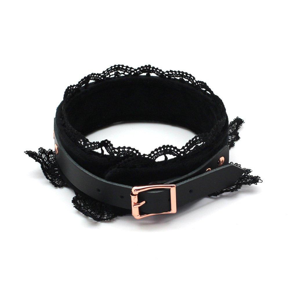 SMspade Black Lace Leather Choker Collar with Leash Set - Adjustable BDSM Bondage Gear for Women, Perfect for Role Play, Fetish Parties & Sensual Encounters