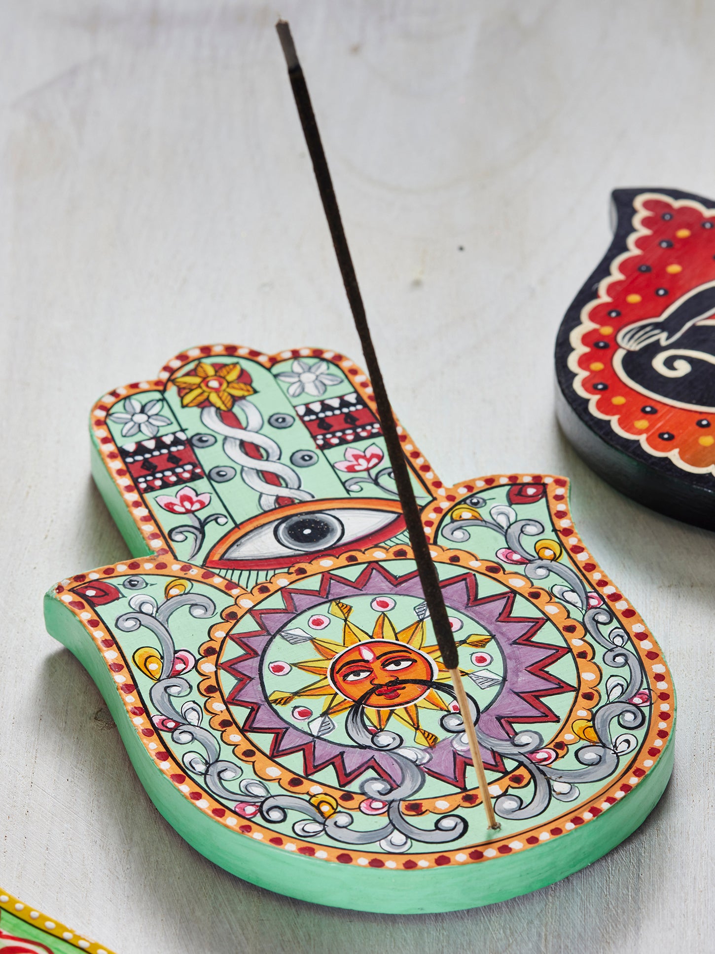 Namaste Mandala Incense Burner with Hamsa Design - Handmade Ceramic Aromatherapy Diffuser for Meditation, Yoga & Home Decor | Perfect for Spiritual Healing & Relaxation Spaces
