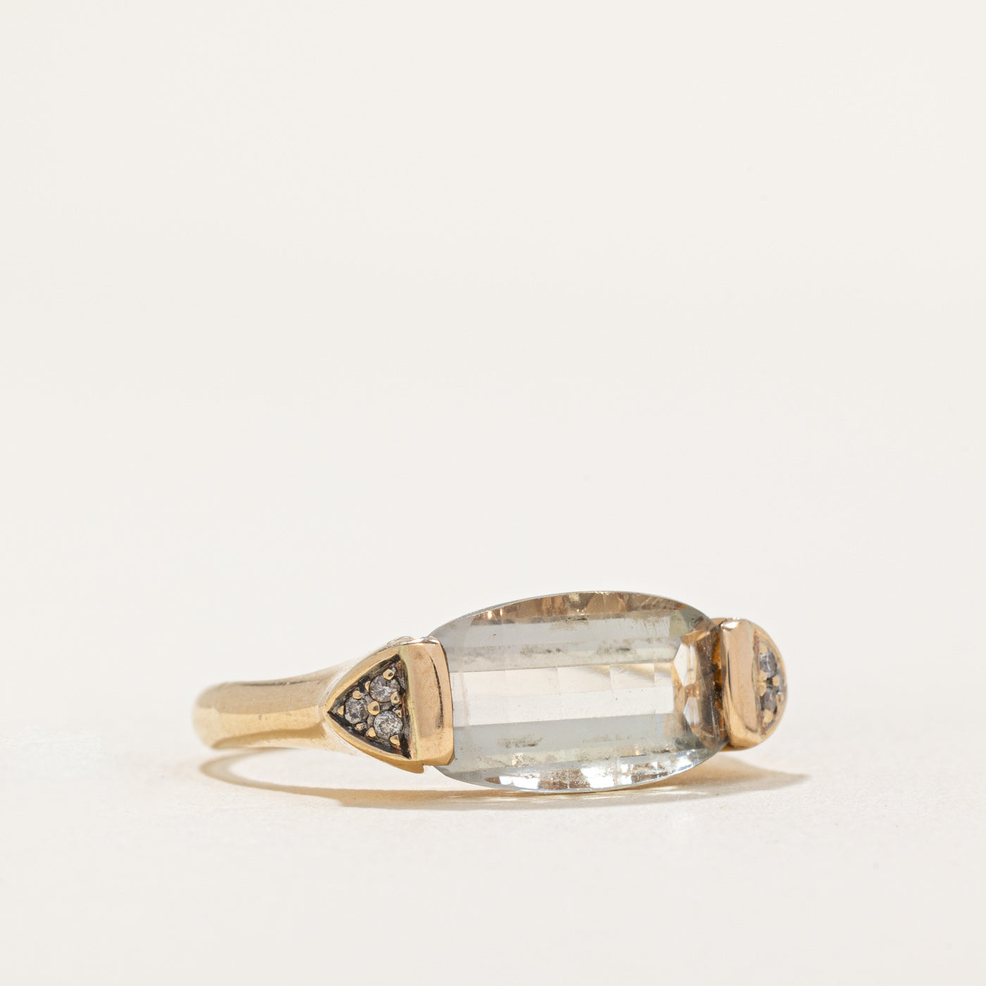 Praisolite & Diamond Engagement Ring - 2.40ct Solitaire with 0.02ctw Side Stones - Size 6.5 - Perfect for Proposals, Anniversaries & Special Occasions