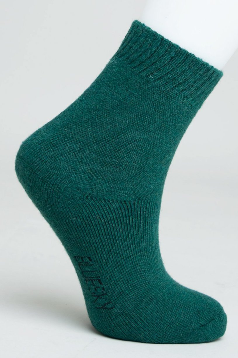 Women's Merino Wool Socks - Soft & Warm Winter Hiking Socks for Women - Perfect for Outdoor Activities, Hiking & Cold Weather Comfort