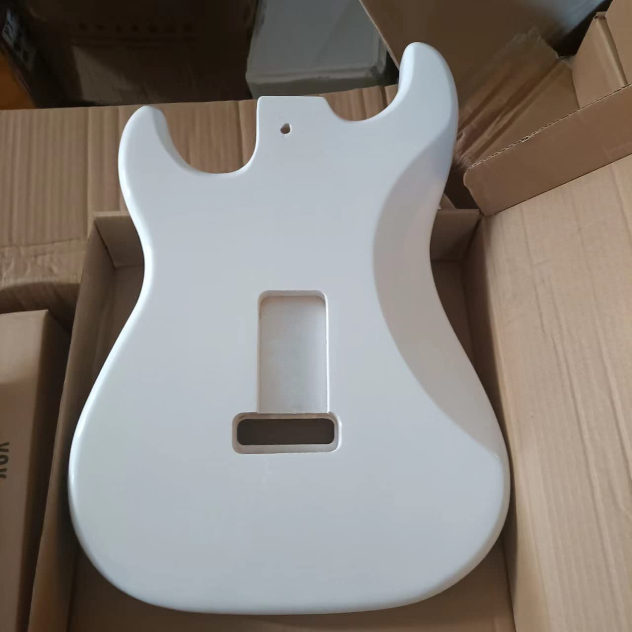Fender ST Strat Electric Guitar Body - DIY Poplar HSH Replacement Part in White | Perfect for Guitar Upgrades, Custom Builds & Repair Projects