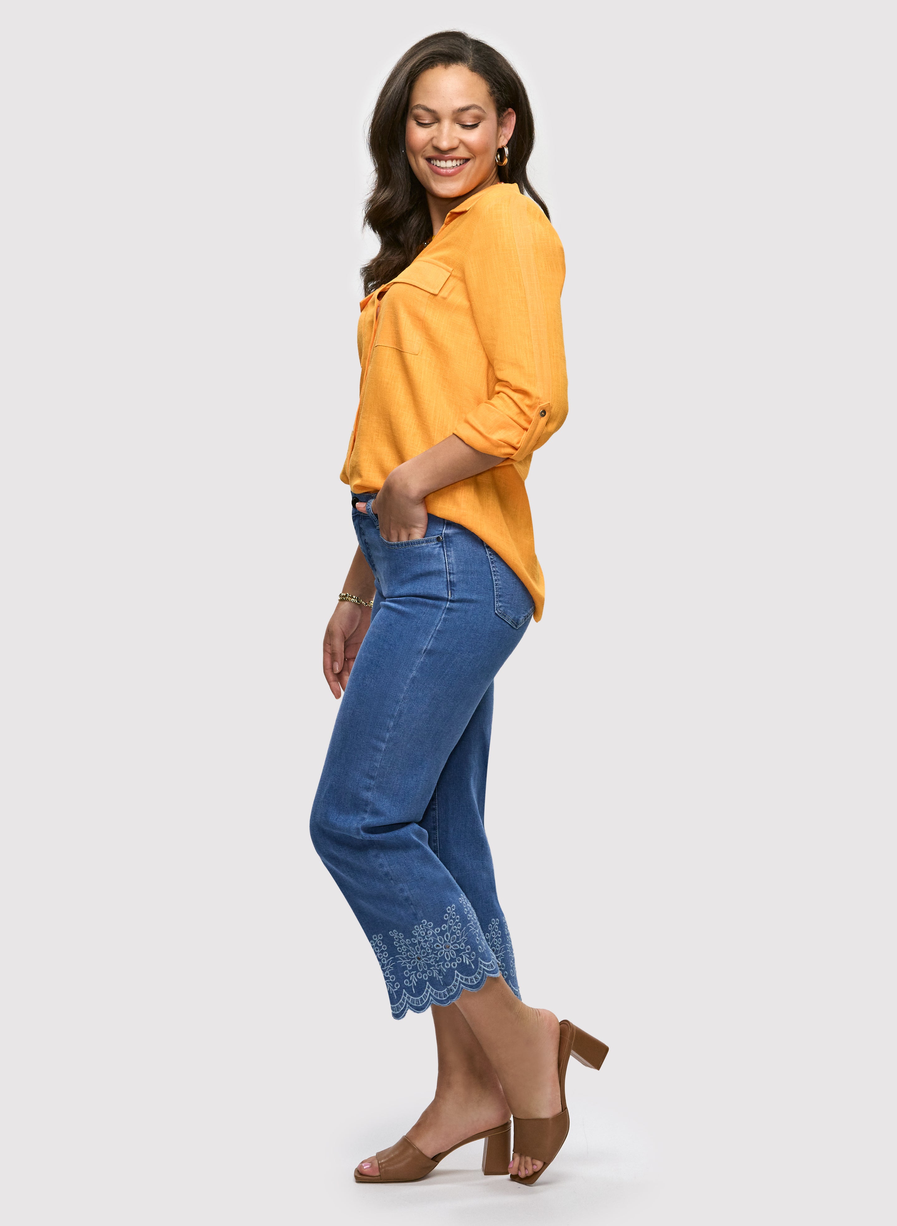 Embroidered Hem Capri Jeans for Women - Stretch Denim Pants with Floral Design - Perfect for Casual Outfits, Summer Wear & Boho Style Fashion