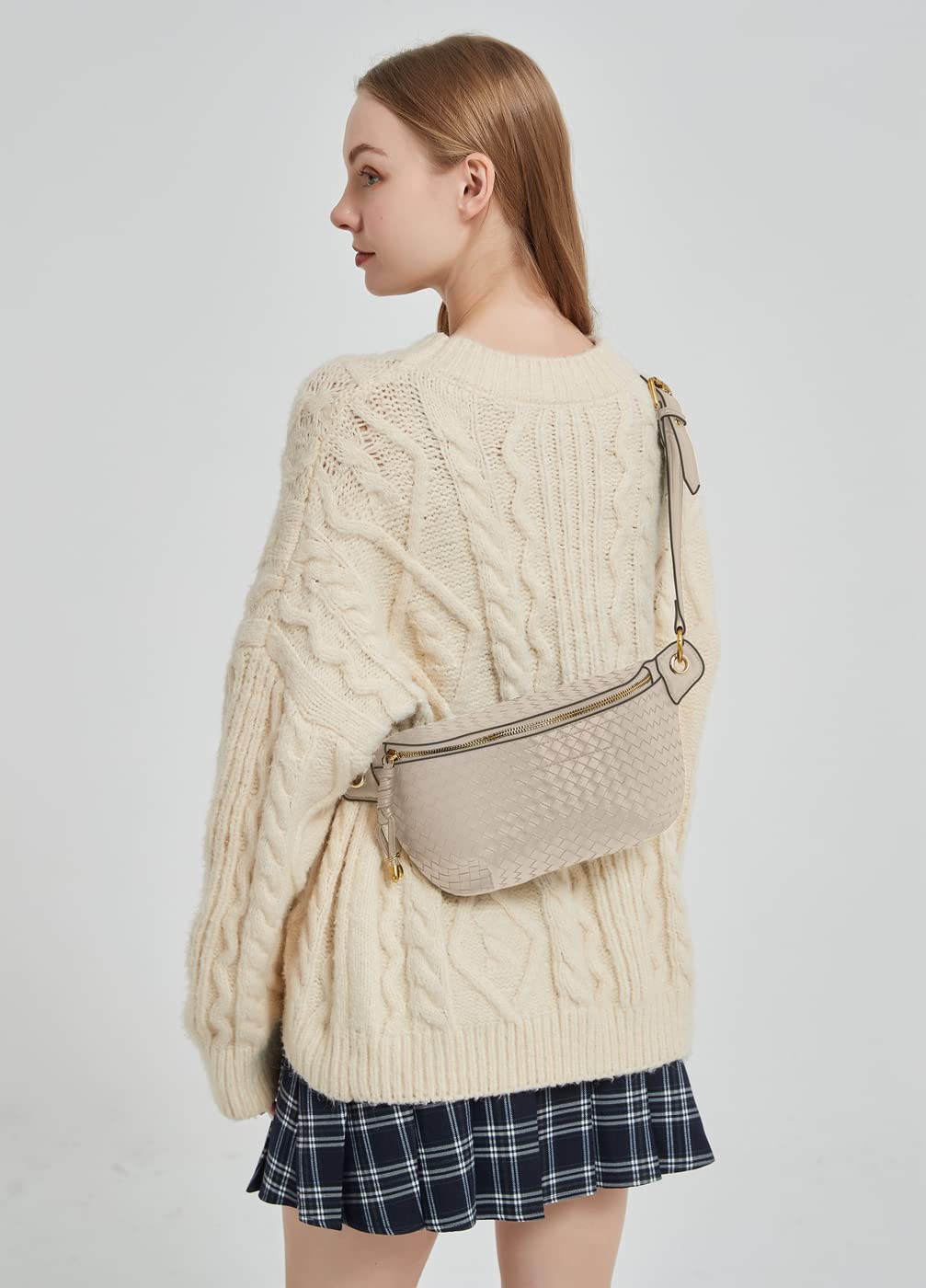 Women's PU Leather Crossbody Fanny Pack - Stylish Shoulder Bag with Weave Design for Travel, Running, and Everyday Use