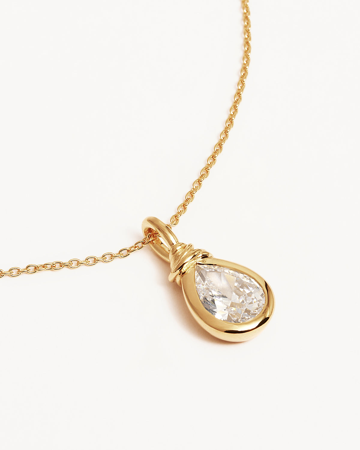 18K Gold Vermeil Soul Searching Necklace with Crystal Mist - Elegant Spiritual Jewelry for Meditation, Yoga & Mindful Living