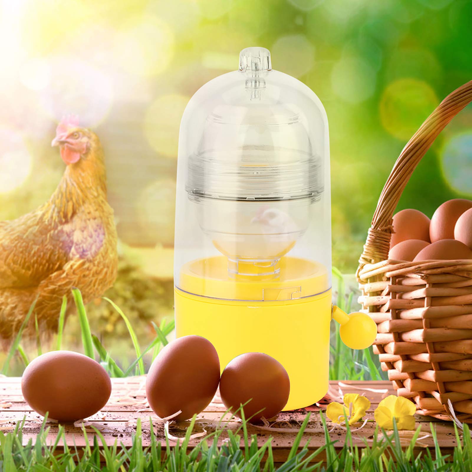 **Egg Scrambler Shaker - Hand-Powered Golden Egg Mixer for Cooking | Perfect for Fluffy Scrambled Eggs, Omelets & Egg Pudding | Kitchen Gadget & Essential Cooking Utensil**