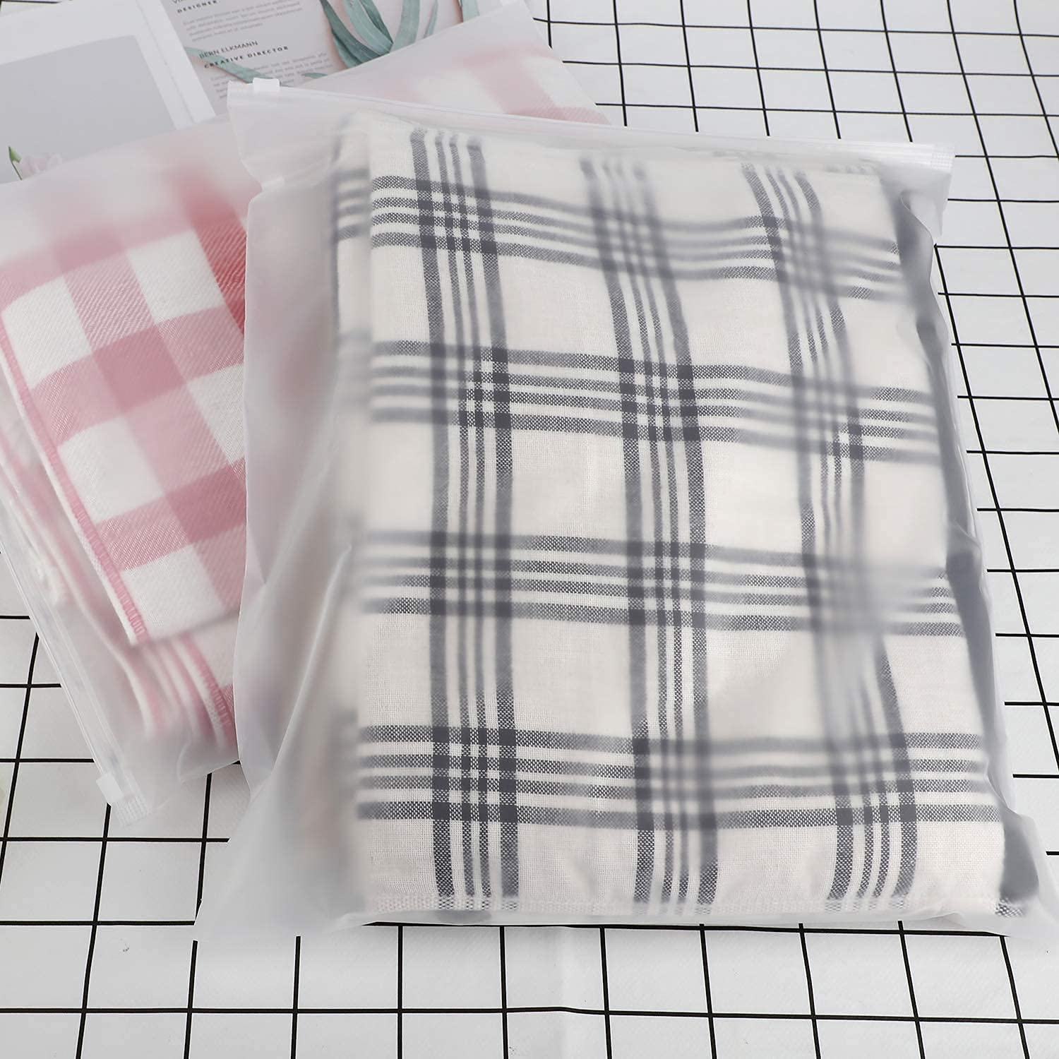 Extra Large 14x16 Inch Ziplock Storage Bags - 100 Pack Heavy Duty Plastic Zip Bags for Clothes, Swimsuits, T-Shirts & Mailing | Waterproof, Durable & Reusable with Vent Holes | Perfect for Travel, Laundry, Organization & Shipping Protection
