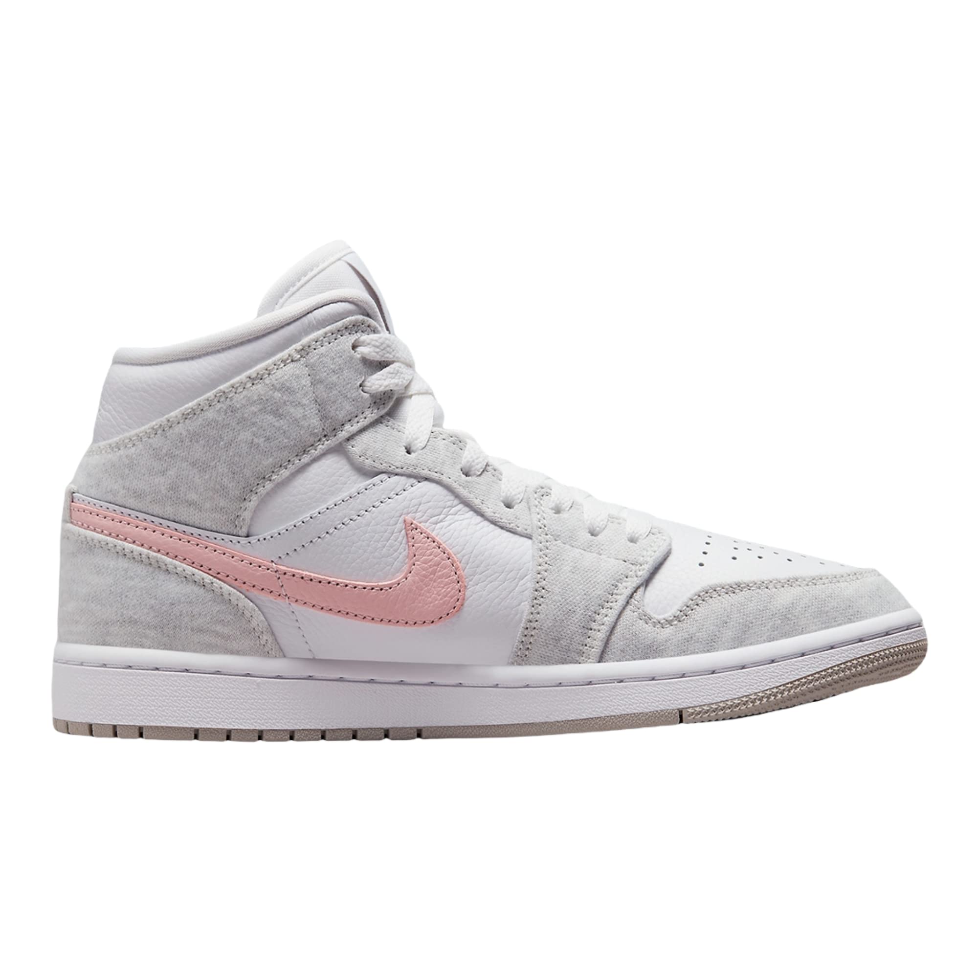 Nike Women's Basketball Shoes - Lightweight High Performance Basketball Sneakers for Women - Perfect for Indoor/Outdoor Court Play & Training