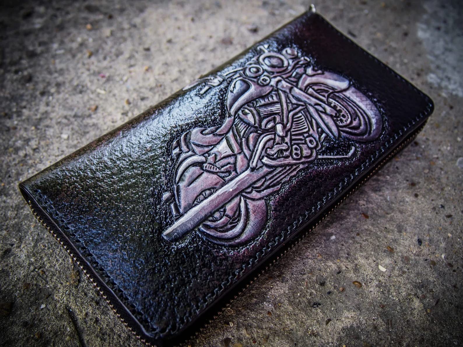 **Men's 3D Genuine Leather Biker Wallet with Zip Closure - Handmade Carved & Tooled Airbrush Art - Custom Personalized Motorcycle Wallet for Men - Perfect for Bikers, Riders & Gift Giving**