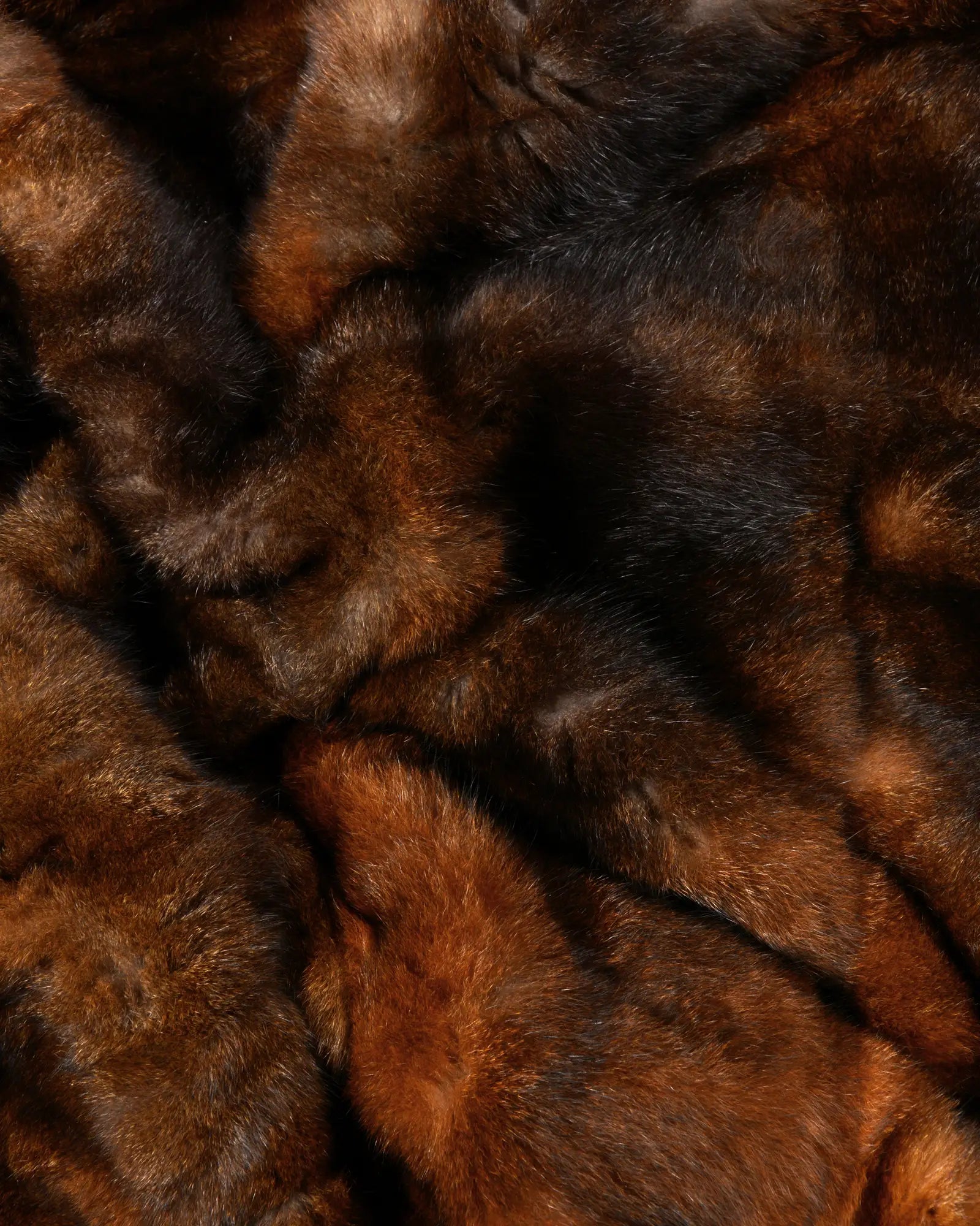 Natural Reddish Brown Possum Fur Throw Blanket - Soft & Luxurious Animal Fur Bedding for Couch, Sofa, Bed - Perfect for Cozy Winter Nights & Home Decor