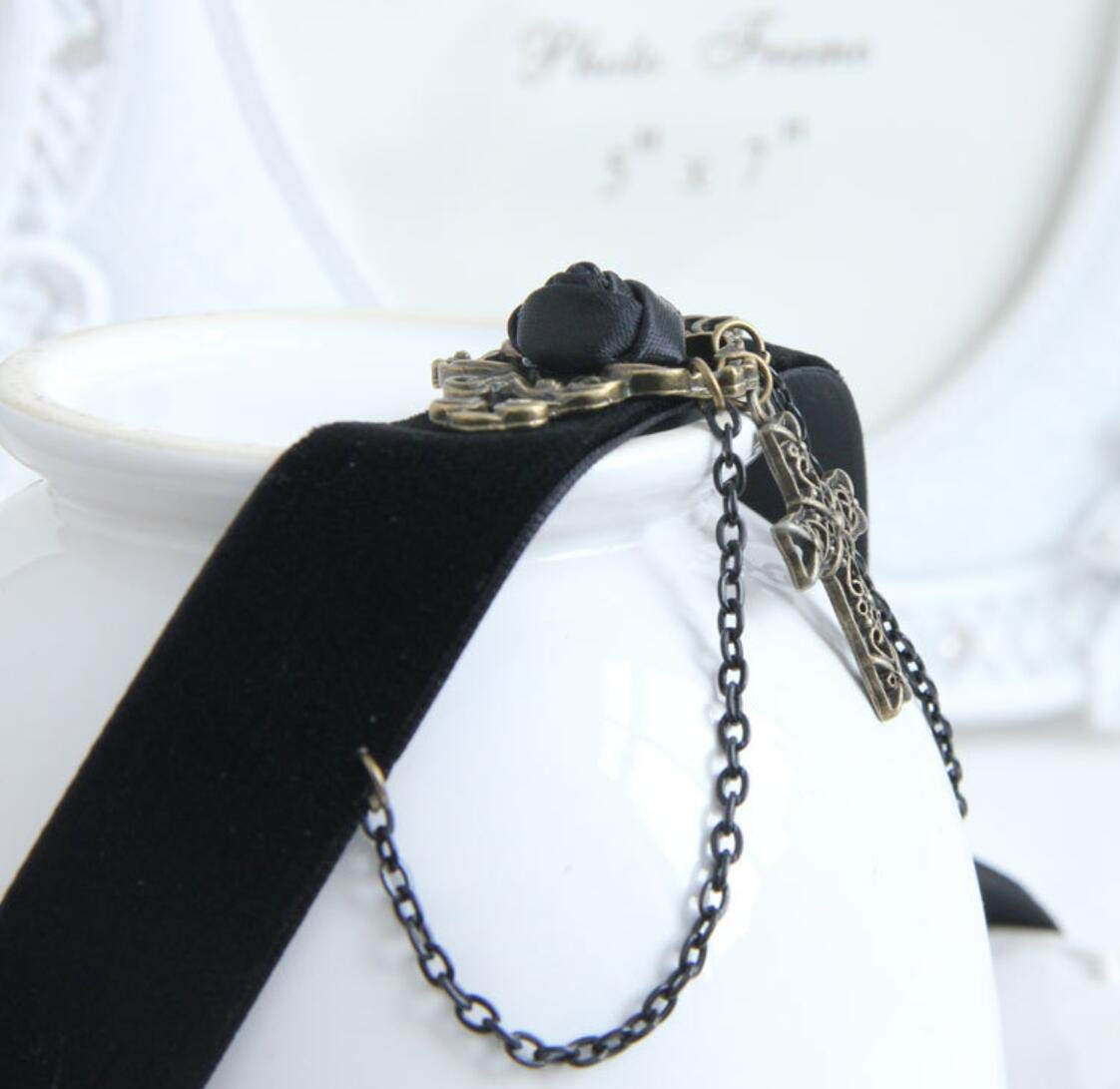 Halloween Spider Necklace - Black Lace Choker with Web Design for Women, Gothic Jewelry for Costume Party & Cosplay | Perfect for Halloween, Witch Costume, and Gothic Fashion Accessories