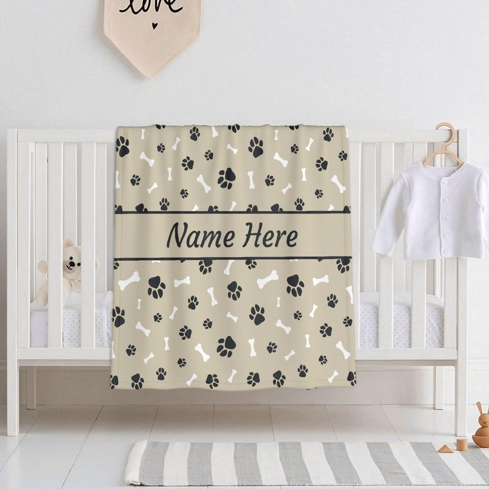 **Custom Personalized Dog Blanket with Name - Soft Cozy Fleece Pet Blanket for Puppy, Cute Dog Paws & Bones Design - Perfect Gift for Dog Lovers, Mom & Dad - Great for Bed, Sofa, Couch & Travel**