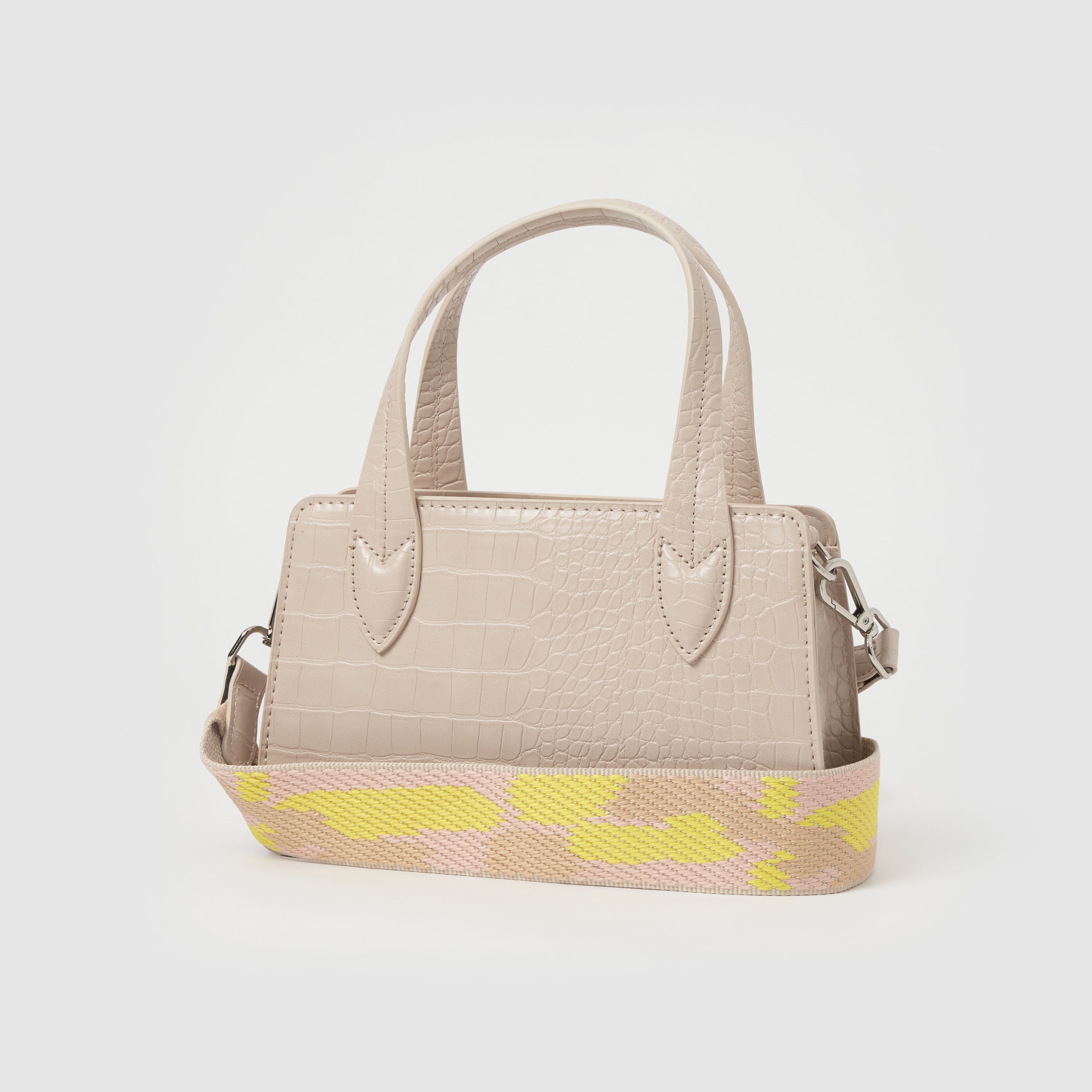 August Crossbody Bag in Cream - Stylish & Lightweight Shoulder Purse for Women | Perfect for Everyday Use, Travel & Shopping