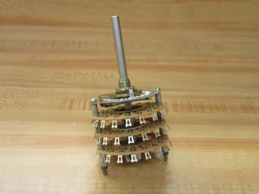 CRL PA-3006 Rotary Switch PA3006 - Heavy Duty Electrical Rotary Selector for Industrial Equipment & Audio Systems | Perfect for Control Panels, Machinery & DIY Projects