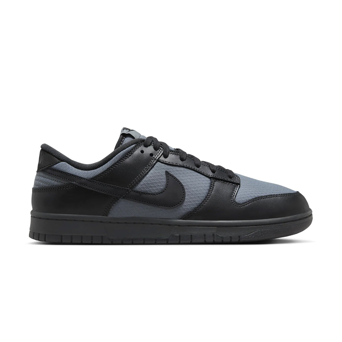 Nike Dunk Low Retro SE 'Off Noir Smoke Grey' Sneakers - Men's & Women's Casual Shoes for Streetwear & Everyday Comfort