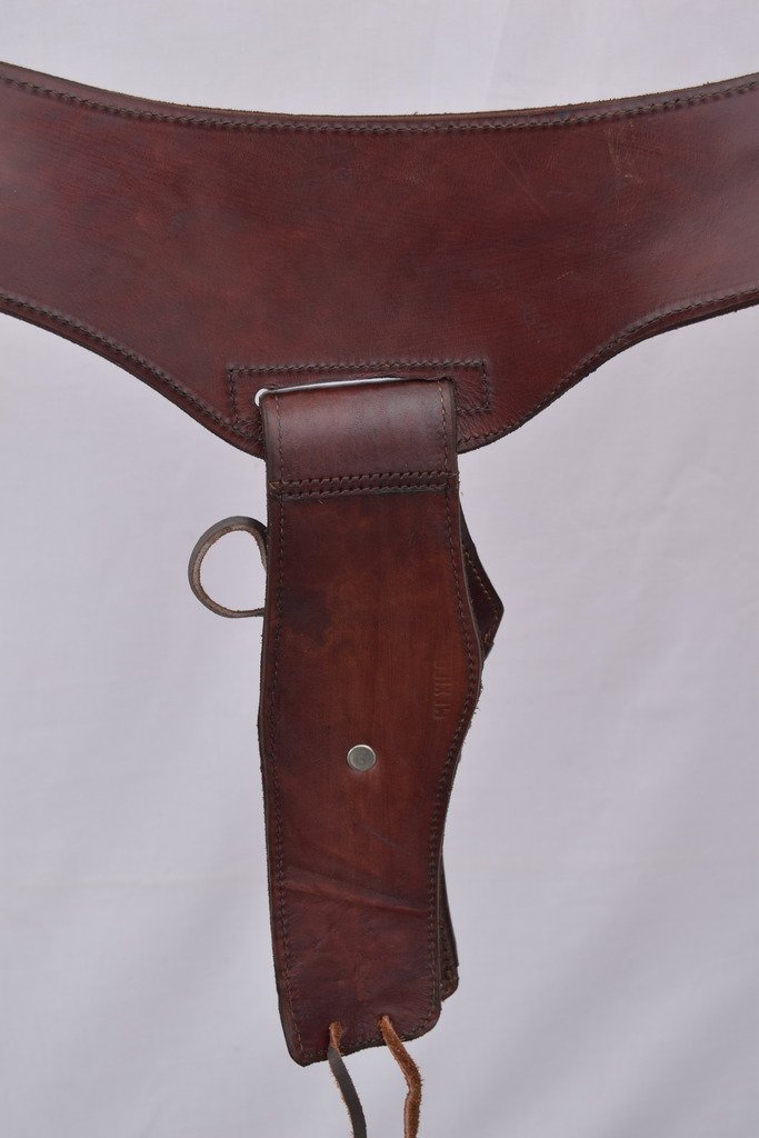 LEATHERTOWN USA® Cowboy Western Style Gun Holster & Belt Rig - .44/.45 Cal Single Drop Holster for Standard Short Barrel Revolvers | Perfect for Western Reenactments, Shooting Ranges & Cowboy Action Shooting