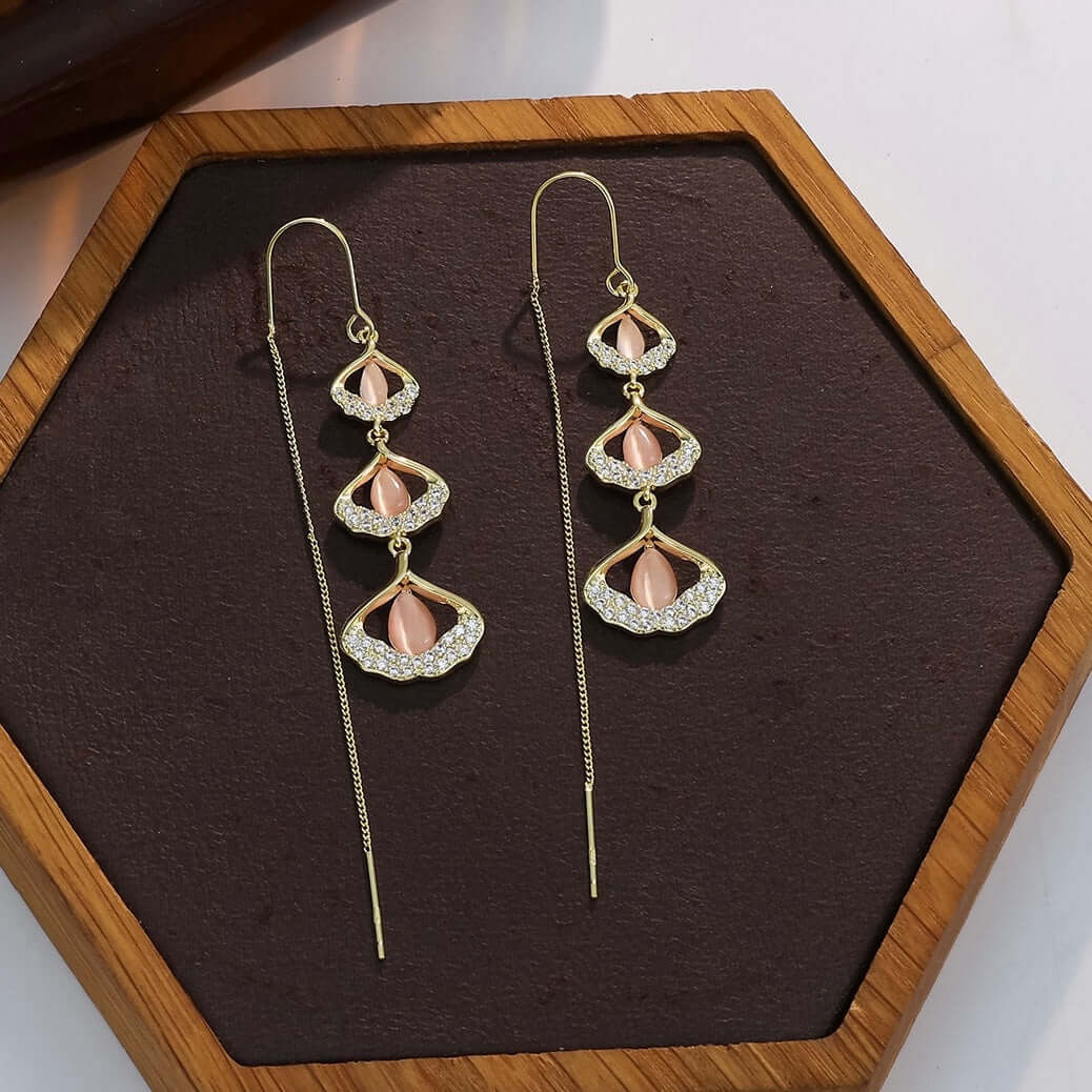 925 Sterling Silver Three Ginkgo Leaf Threader Earrings for Women - Delicate Dangle Leaf Earrings for Everyday Wear, Gift Giving & Special Occasions | A8075
