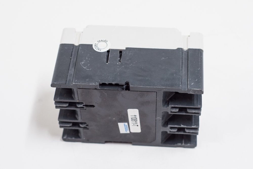 Cutler Hammer EHD3035 BU 35A 480V 3P Industrial Circuit Breaker - Used for Commercial Electrical Panels & Heavy Duty Equipment