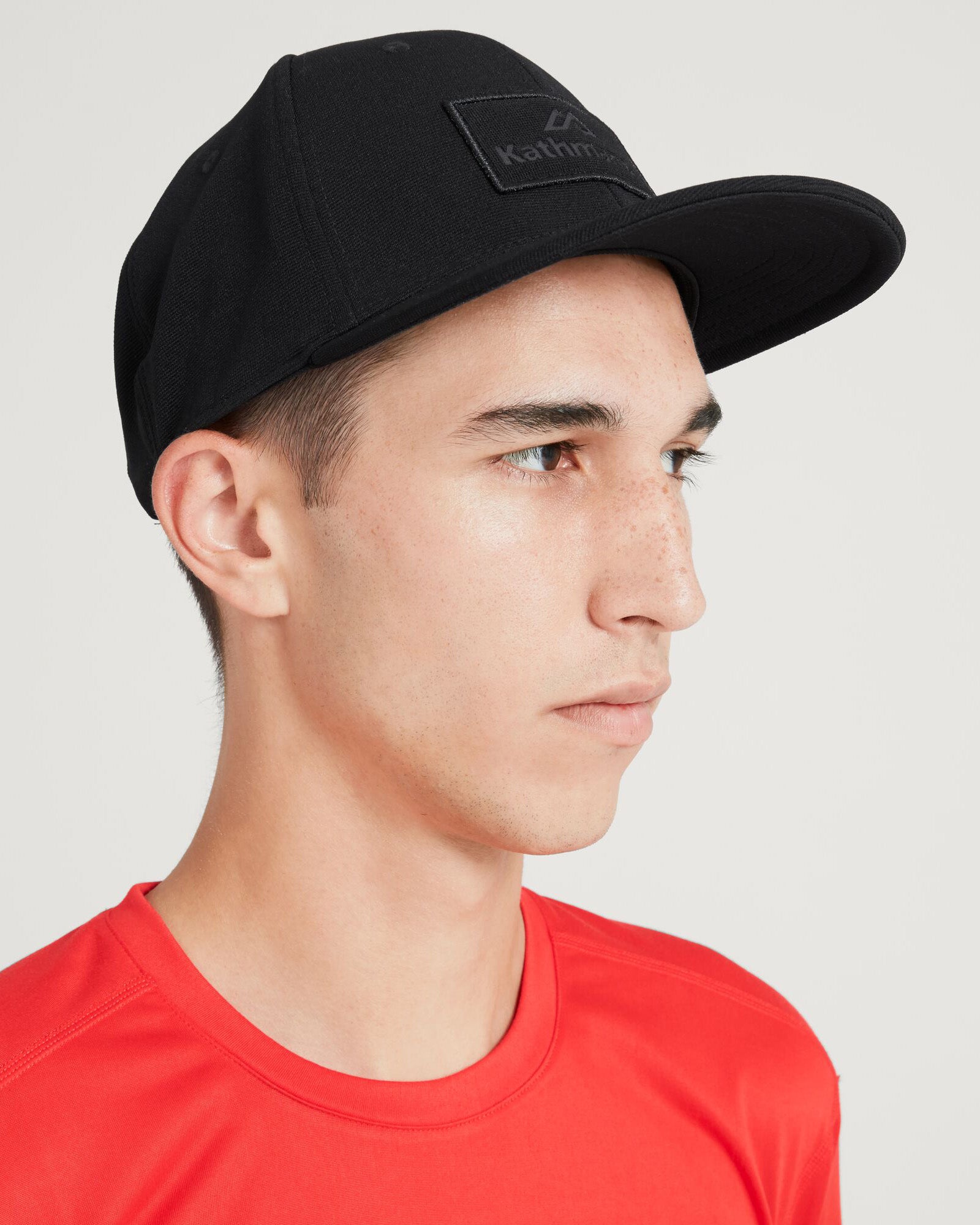 Icon Low Cap Black - Stylish & Comfortable Baseball Hat for Men & Women - Perfect for Outdoor Activities, Sports & Casual Wear