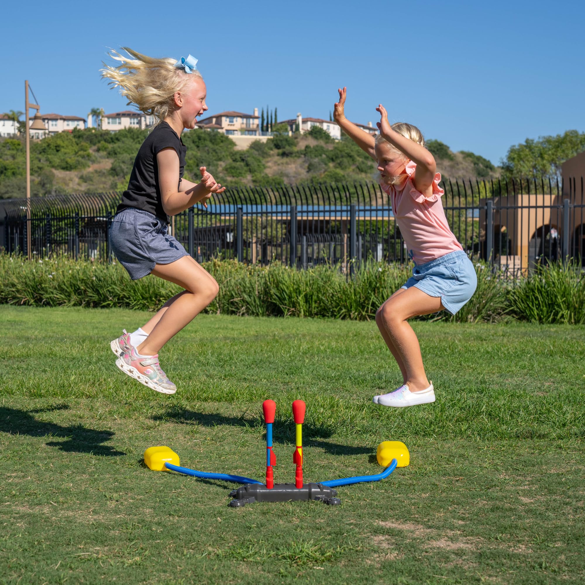 Stomp Rocket Original Dueling Rocket Launcher - Outdoor STEM Toy for Kids with 4 Foam Rockets (Up to 200ft) - Fun Backyard Game for Boys & Girls Ages 6-12 - Great Birthday Gift & Summer Activity - Perfect for Playdates, Family Gatherings & Outdoor Adventures