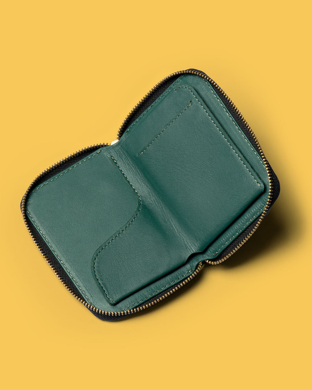 Compact Zipper Mini Wallet for Women & Men - Slim RFID Blocking Travel Wallet with Coin Pocket - Perfect for Everyday Use, Travel & Business