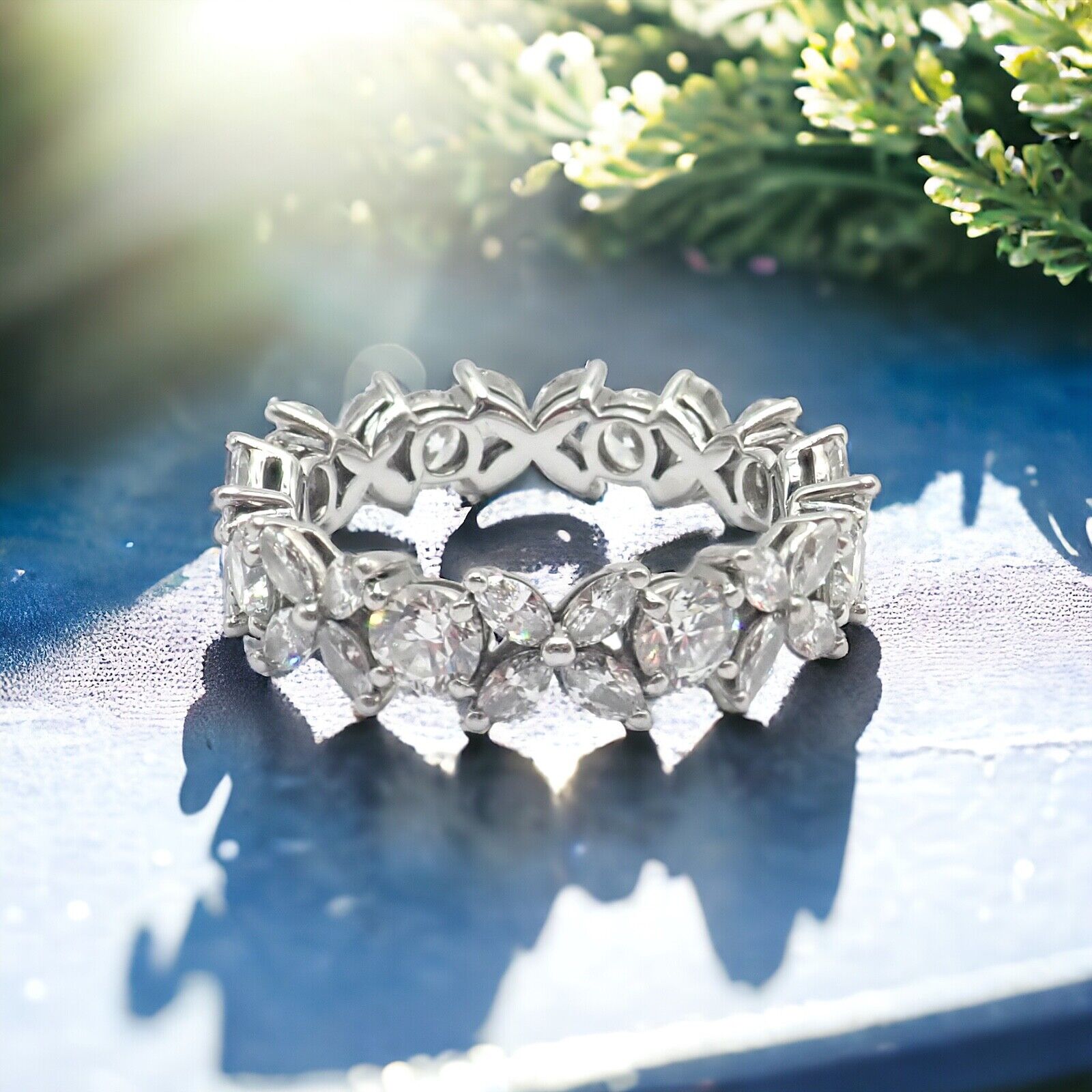 Tiffany & Co Platinum Alternating 1.93ct Diamond Victoria Band Ring Size 6 - Elegant Wedding Band, Anniversary Gift for Her, Luxury Diamond Jewelry for Special Occasions