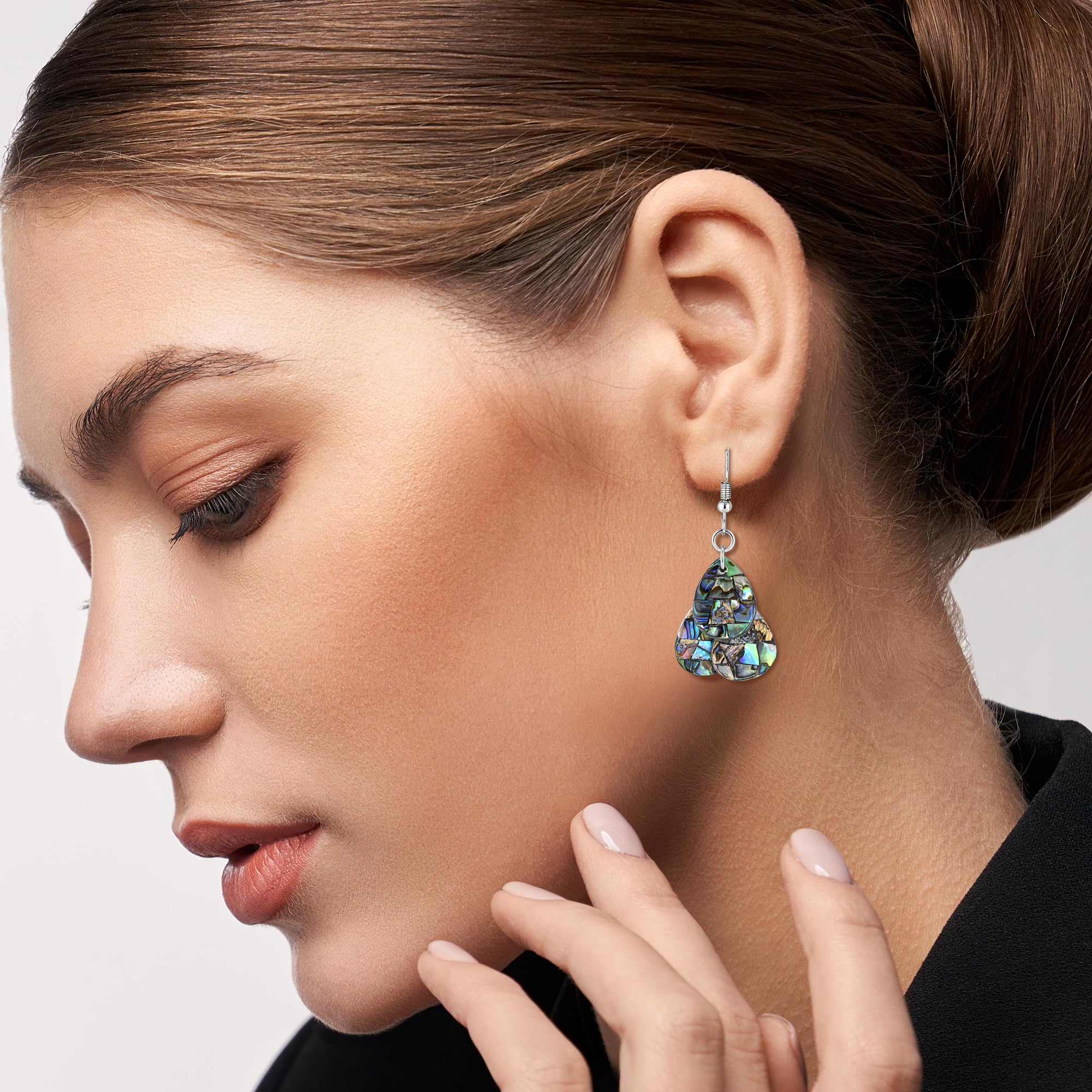 AeraVida Natural Abalone Shell Teardrop Dangle Earrings for Women | Unique Green Shell Jewelry | Handmade Ocean-Inspired Earrings | Perfect for Beach Weddings, Boho Fashion & Summer Accessories