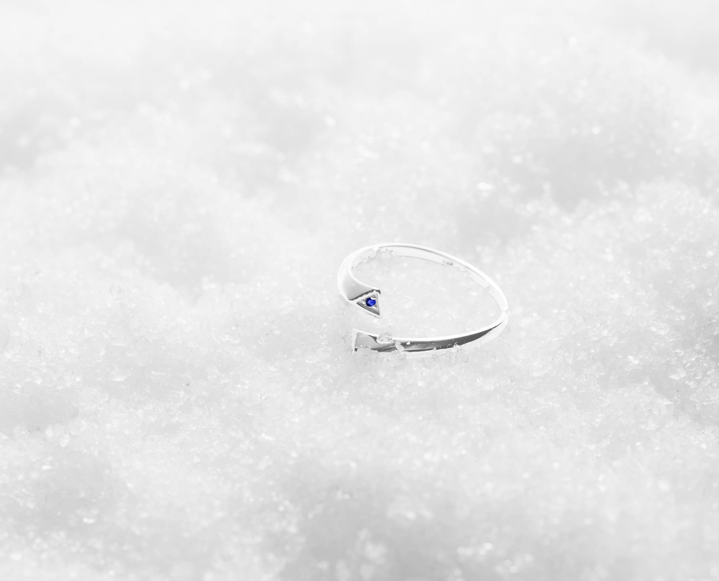 Majade 14K White Gold Blue Sapphire Ring – September Birthstone, Unique Alternative Engagement & Wedding Band – Perfect for Proposals, Anniversaries, and Special Occasions