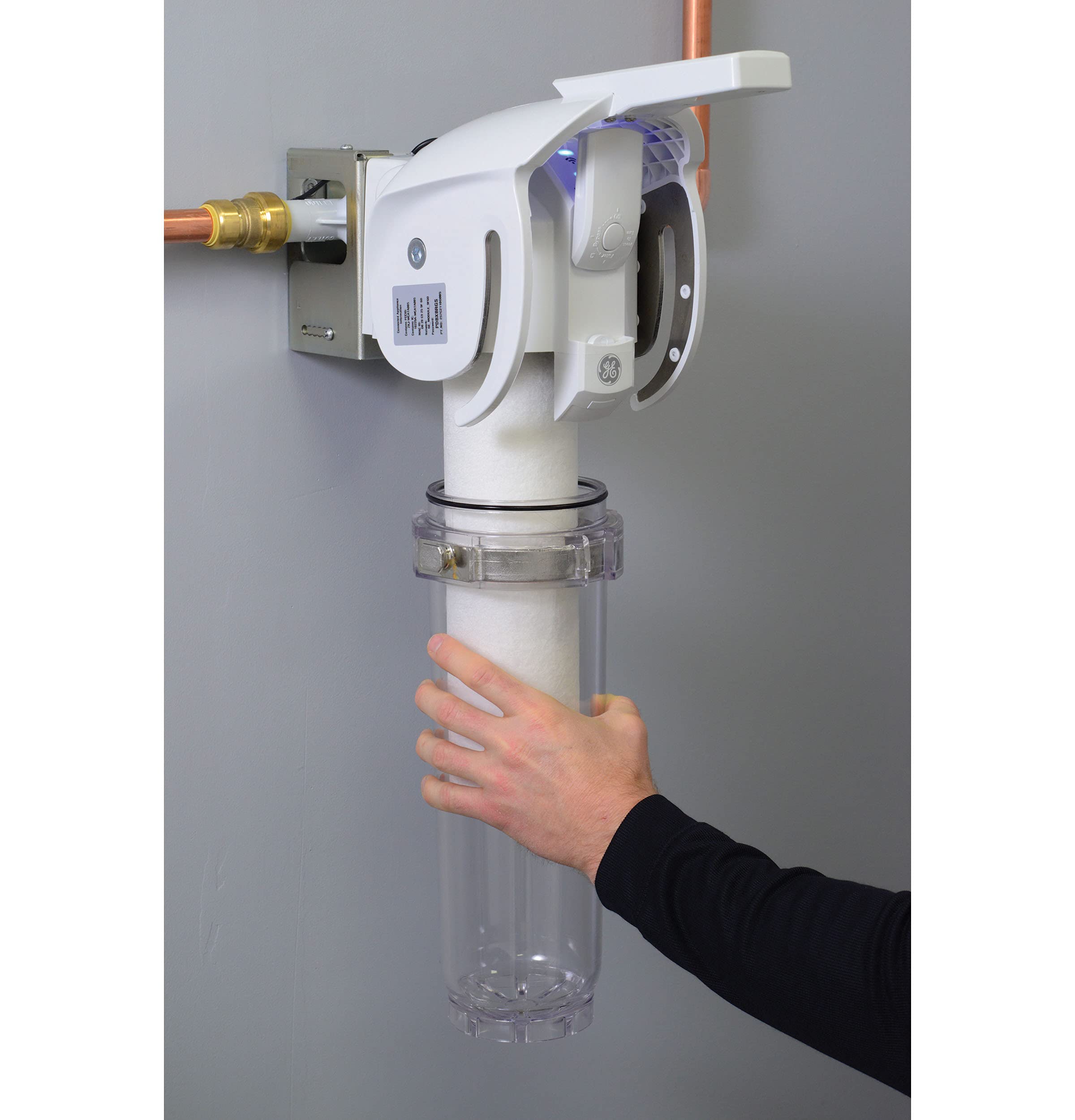 GE Smart Home WiFi Enabled Water Filter System with Basic Replacement Filter (FTHPM) - Reduces Sediment, Sand & Rust | 3-Month Filter Life | Perfect for Kitchen, RV & Emergency Preparedness