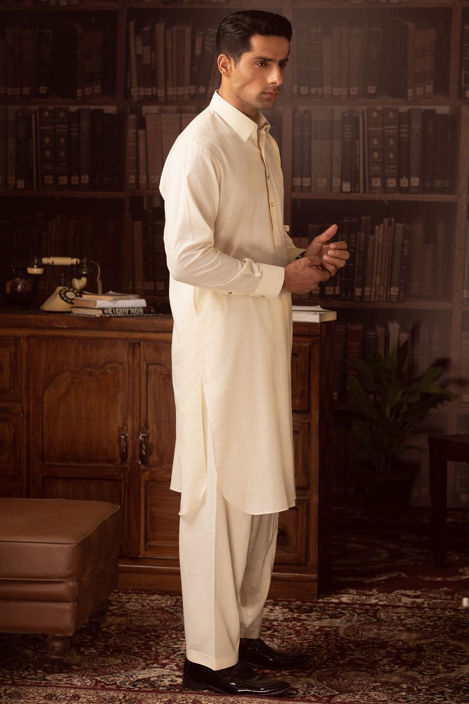 Blended Off White Kurta Shalwar by J. Junaid Jamshed - Premium Pakistani Traditional Outfit for Men - Perfect for Eid, Weddings & Special Occasions