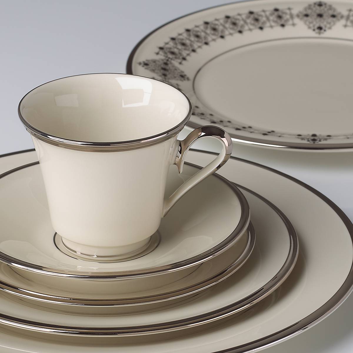 Solitaire 5-Piece Place Setting - Elegant Dinnerware Set for Formal Dining & Special Occasions
