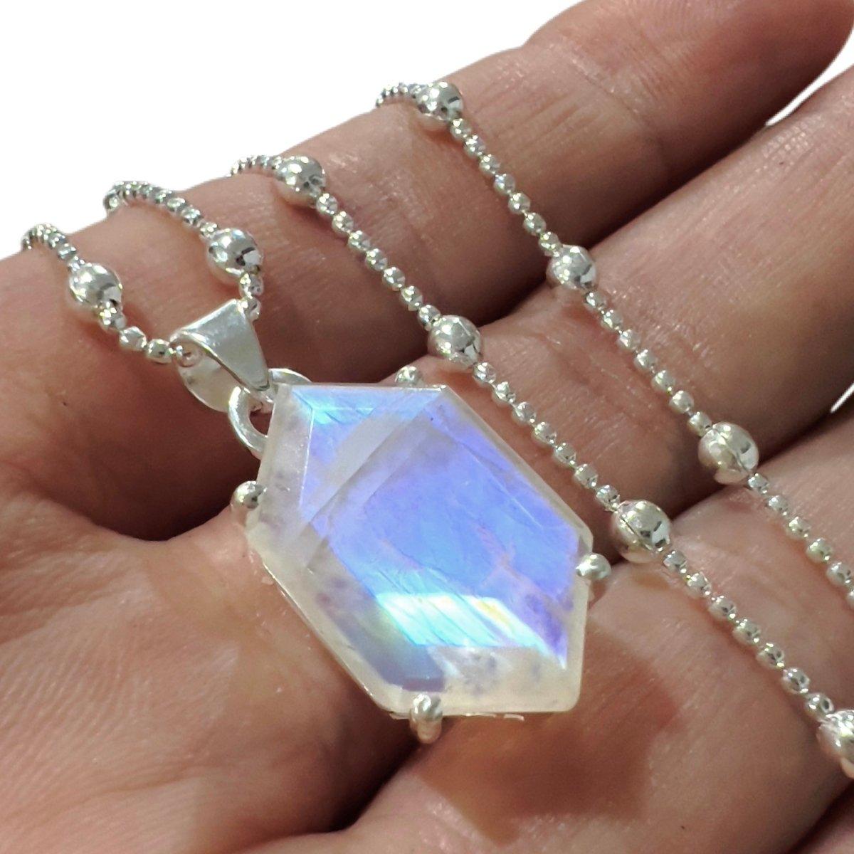 Hexagon Moonstone Necklace for Women - Healing Crystal Jewelry for Spiritual Balance & Positive Energy - Perfect for Meditation, Yoga & Everyday Wear