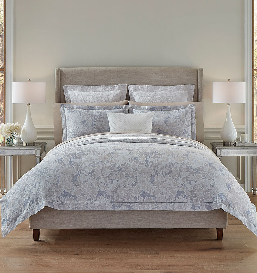 Luxury Petalo Duvet Cover Set - Soft & Breathable Bedding for All Seasons - Perfect for Master Bedroom, Guest Room & Hotel Decor