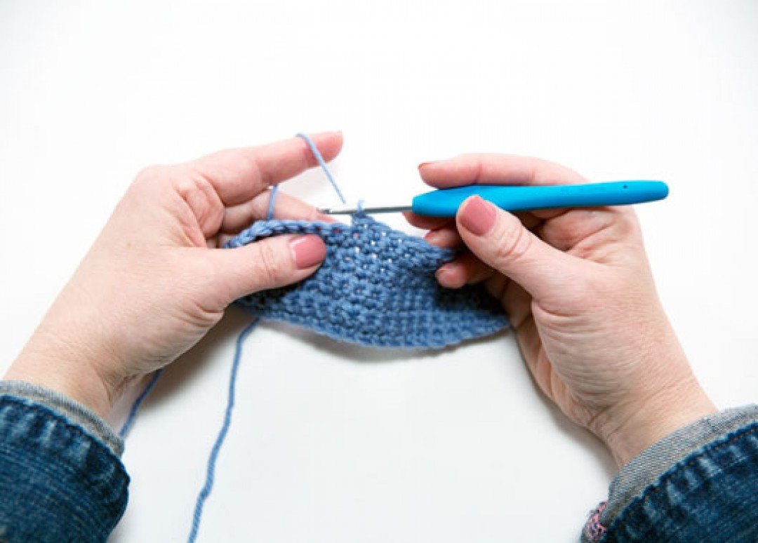 How to Work Single Crochet - Step by Step Crochet Stitch Tutorial for Beginners | Perfect for Scarves, Hats & DIY Home Decor Projects