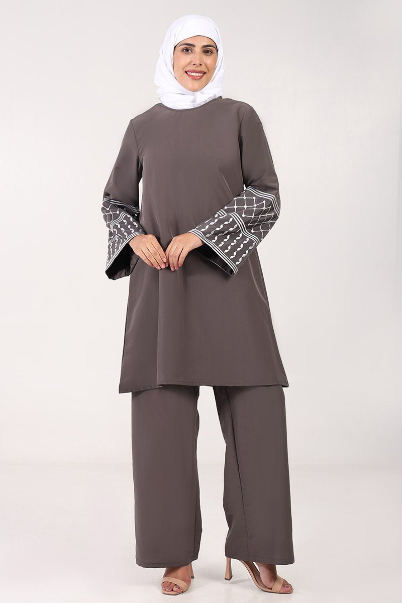 Elegant Kashibo 2 Piece Kurta & Pant Set with Fine Embroidery Grey - Traditional Indian Ethnic Wear for Women - Perfect for Festivals, Weddings & Special Occasions