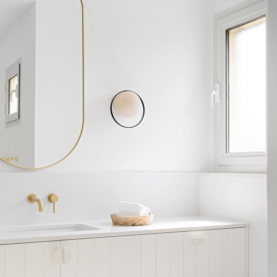 Circ 3722 Modern Wall Lamp - Sleek LED Sconce Lighting for Bedroom, Living Room & Hallway Decor