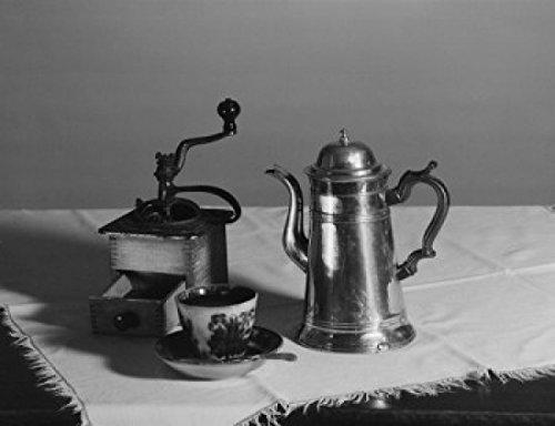 Vintage Coffee Grinder Wall Art Poster - 18x24 Inches Retro Kitchen Decor - Perfect for Coffee Shops, Home Barista Stations & Cafe Themed Rooms